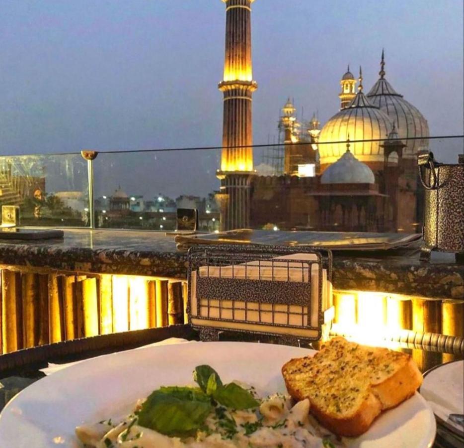 Aiwan-e-shahi Hotel 3*
