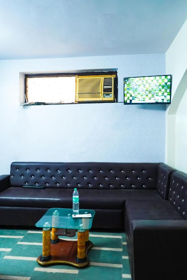 Hotel Royal Dwarka - Near Aakash Hospital New Delhi