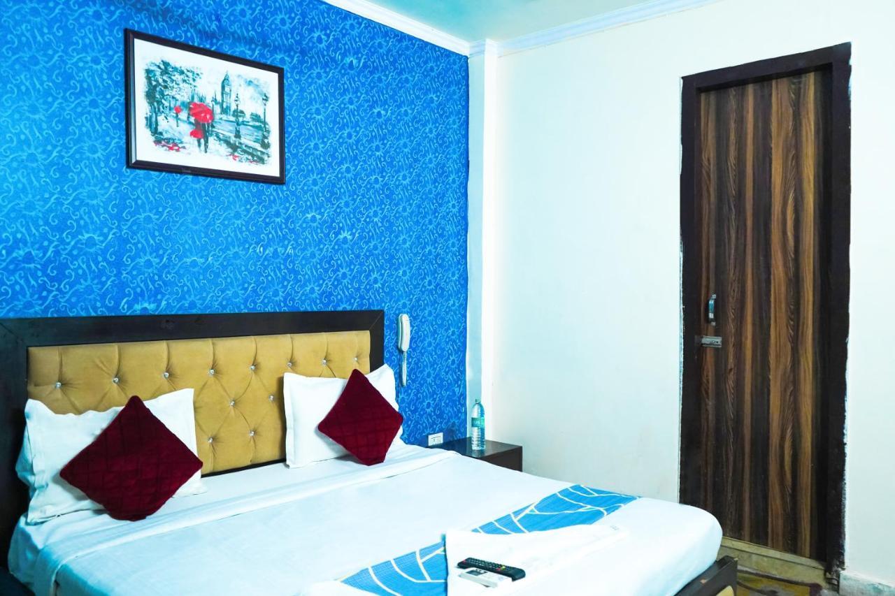 Royal Dwarka - Near Aakash Hospital Hotel New Delhi