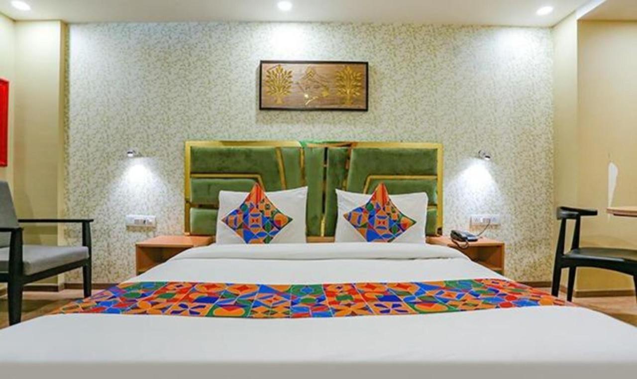 Fabhotel Aerosky Grand Hotel 3*