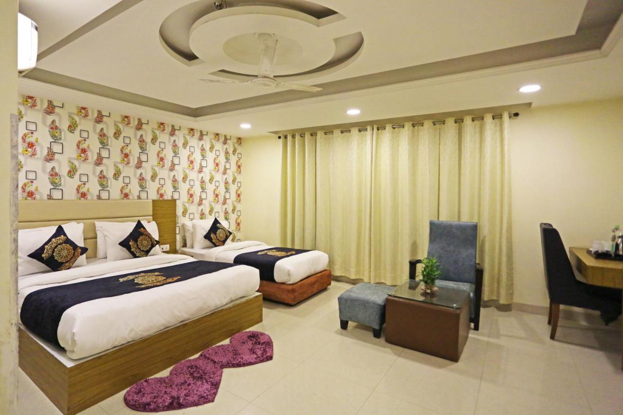 D'capitol - Delhi Airport 4*