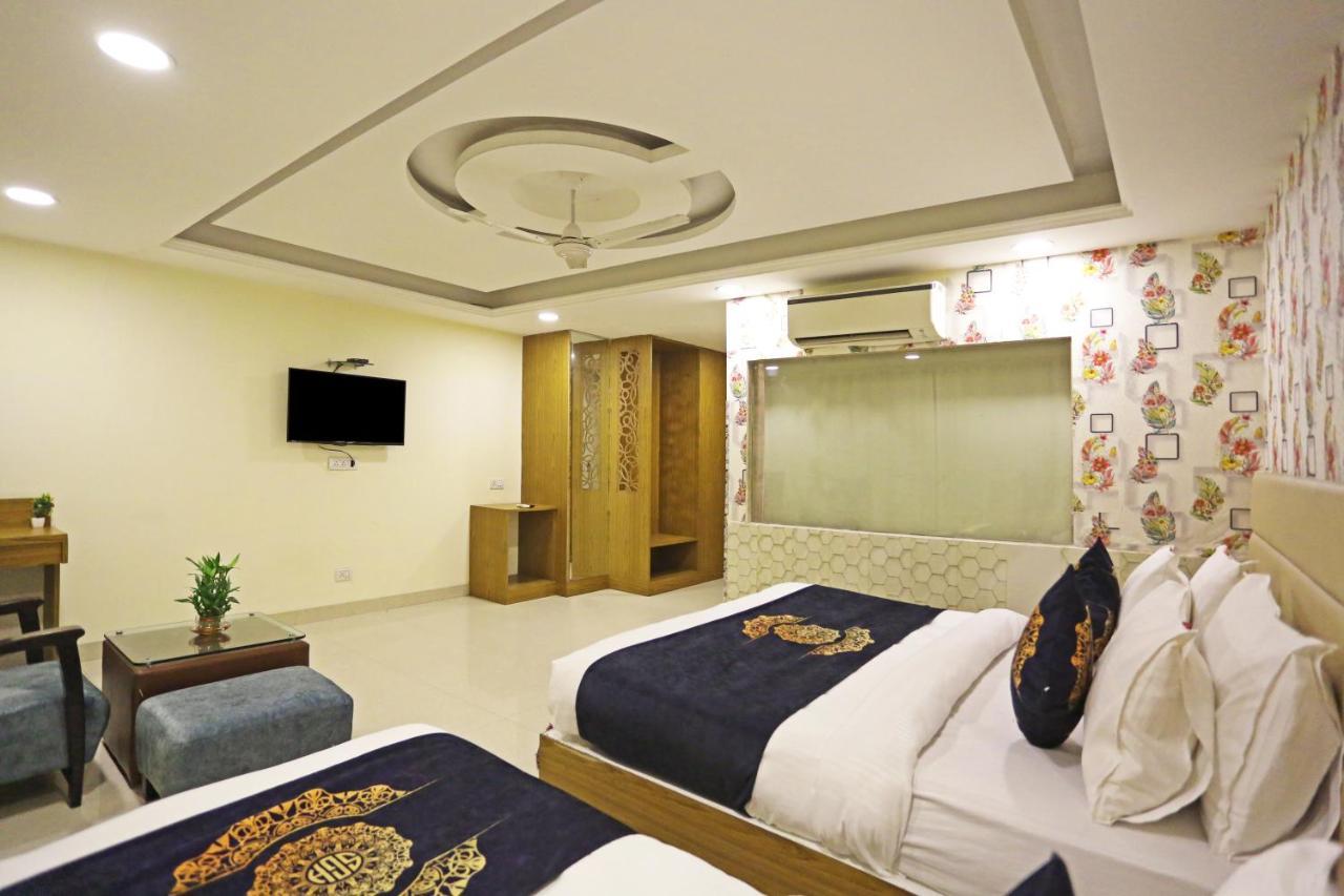 D'capitol - Delhi Airport Hotel 4*
