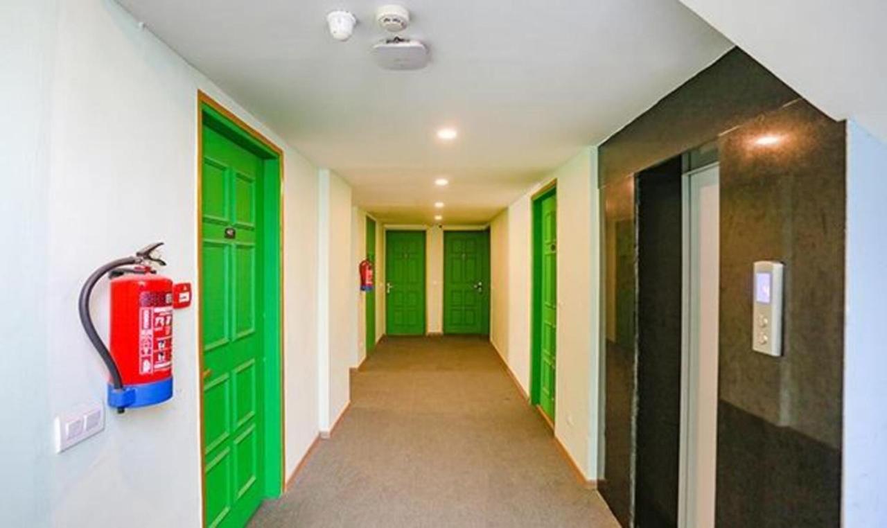 Fabhotel Aerosky Grand
