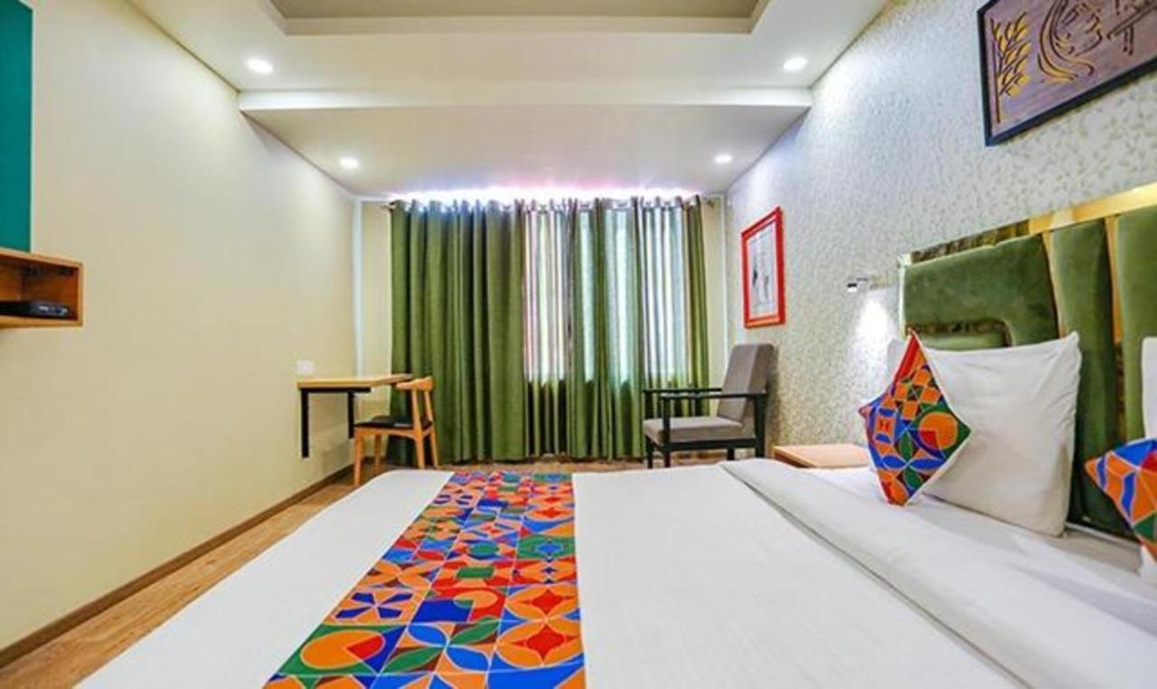 Fabhotel Aerosky Grand