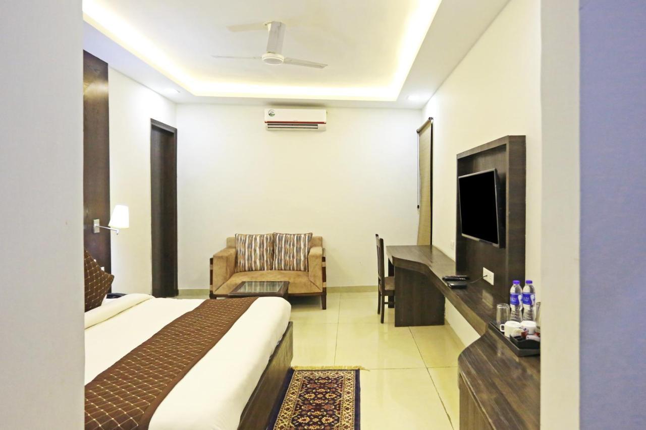 Park Tree Near Delhi Airport 4* New Delhi