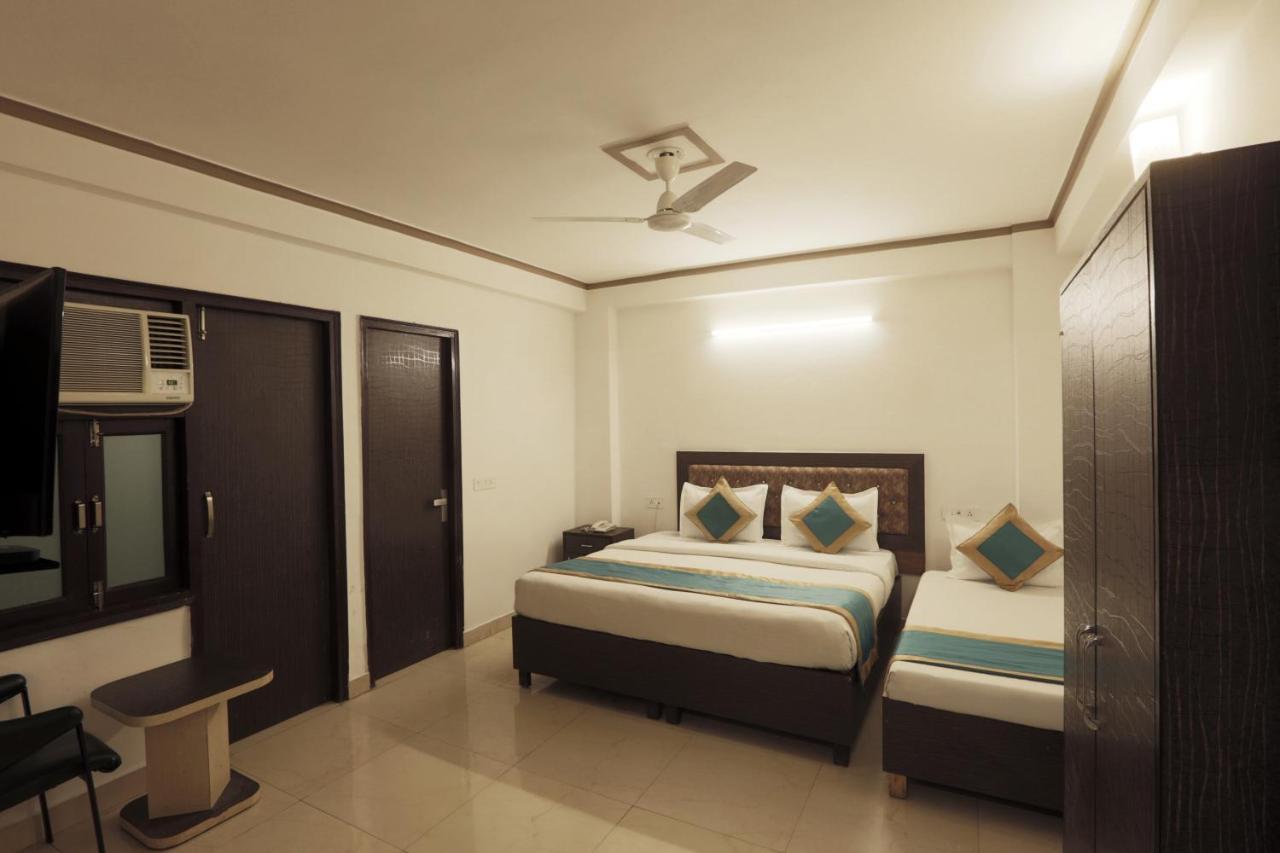 Hotel The River Front At Delhi Airport New Delhi