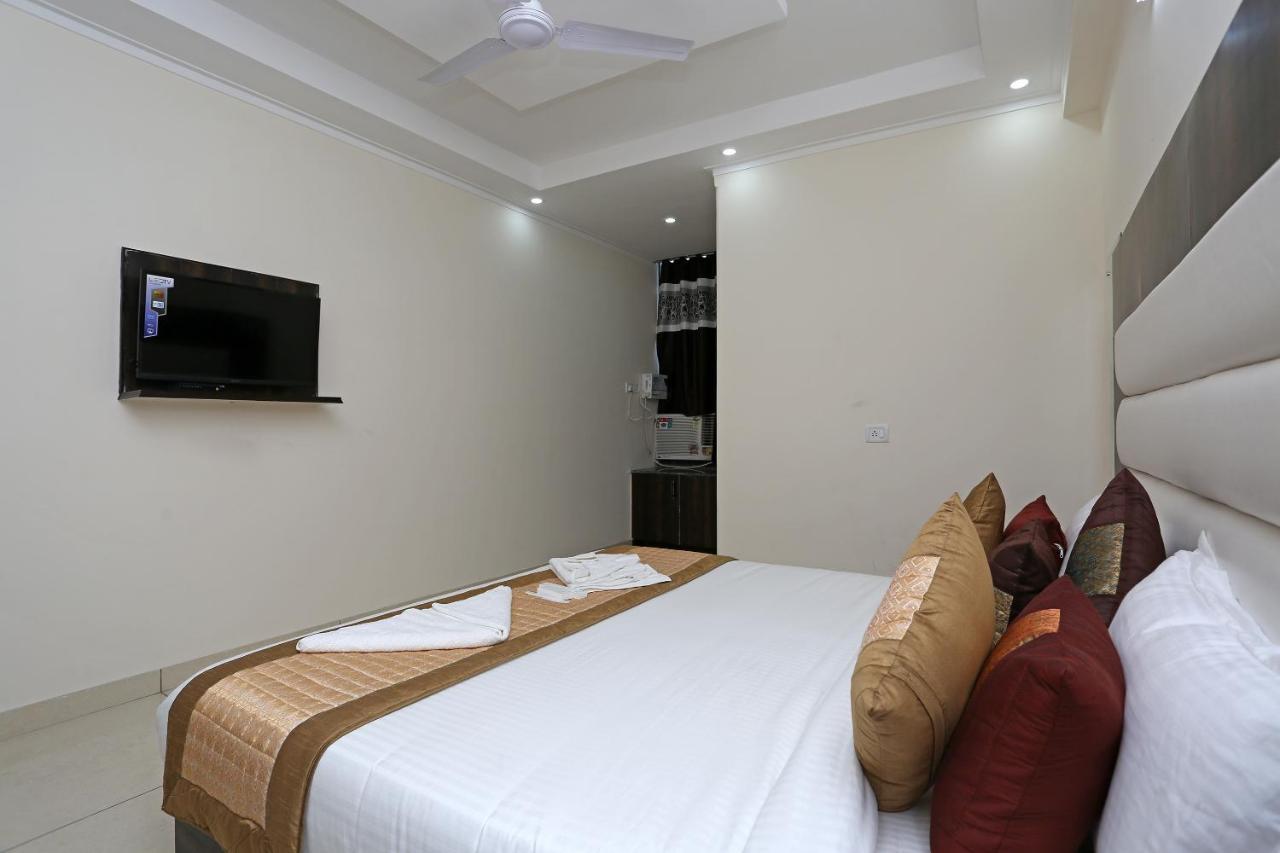 Prithvi Palace Near Delhi International Airport New Delhi
