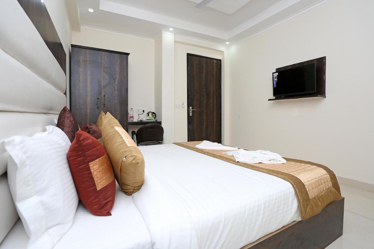 Prithvi Palace Near Delhi International Airport Hotel