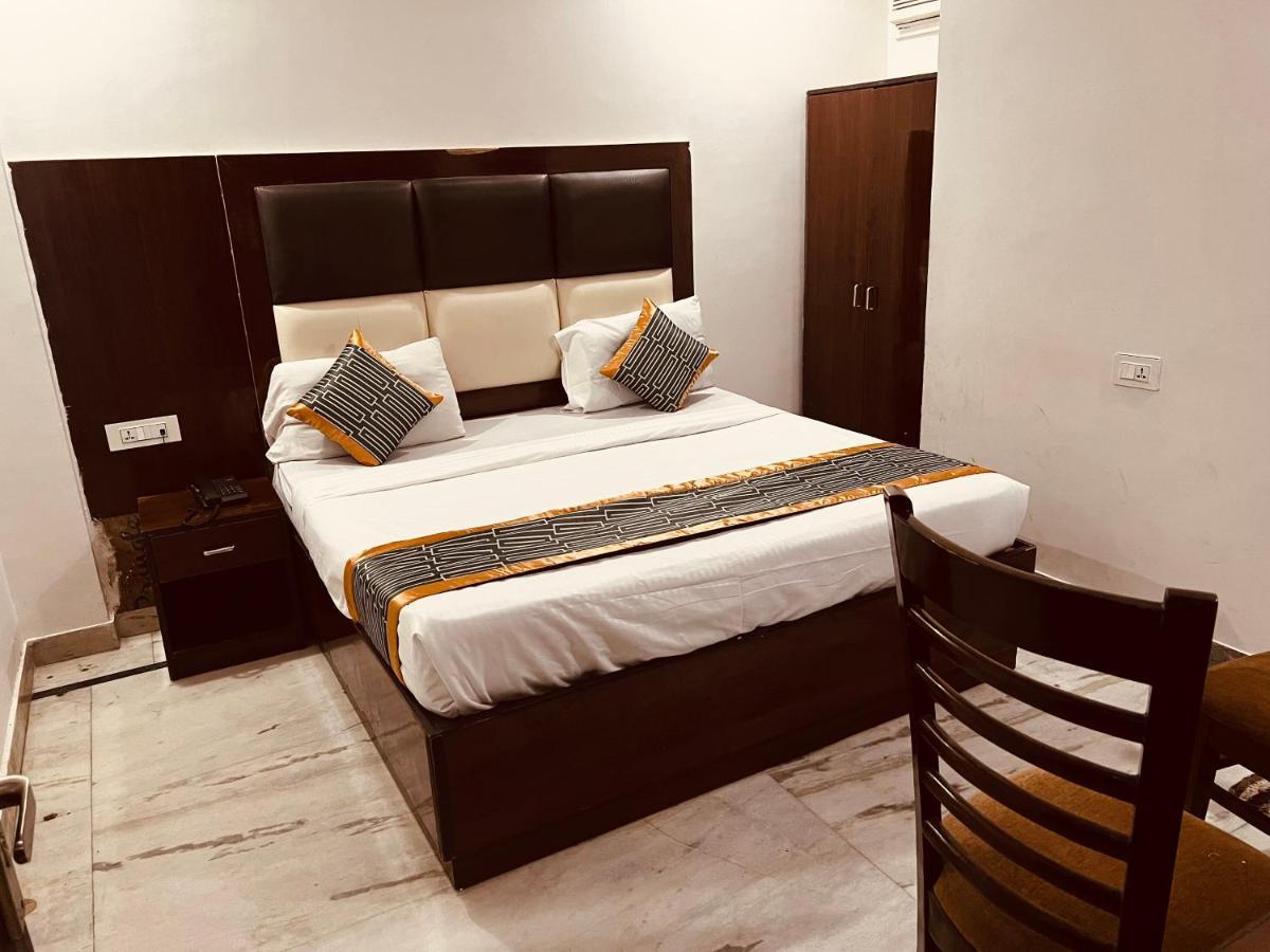 Hotel New City Lite Near Igi Airport Delhi 4* New Delhi