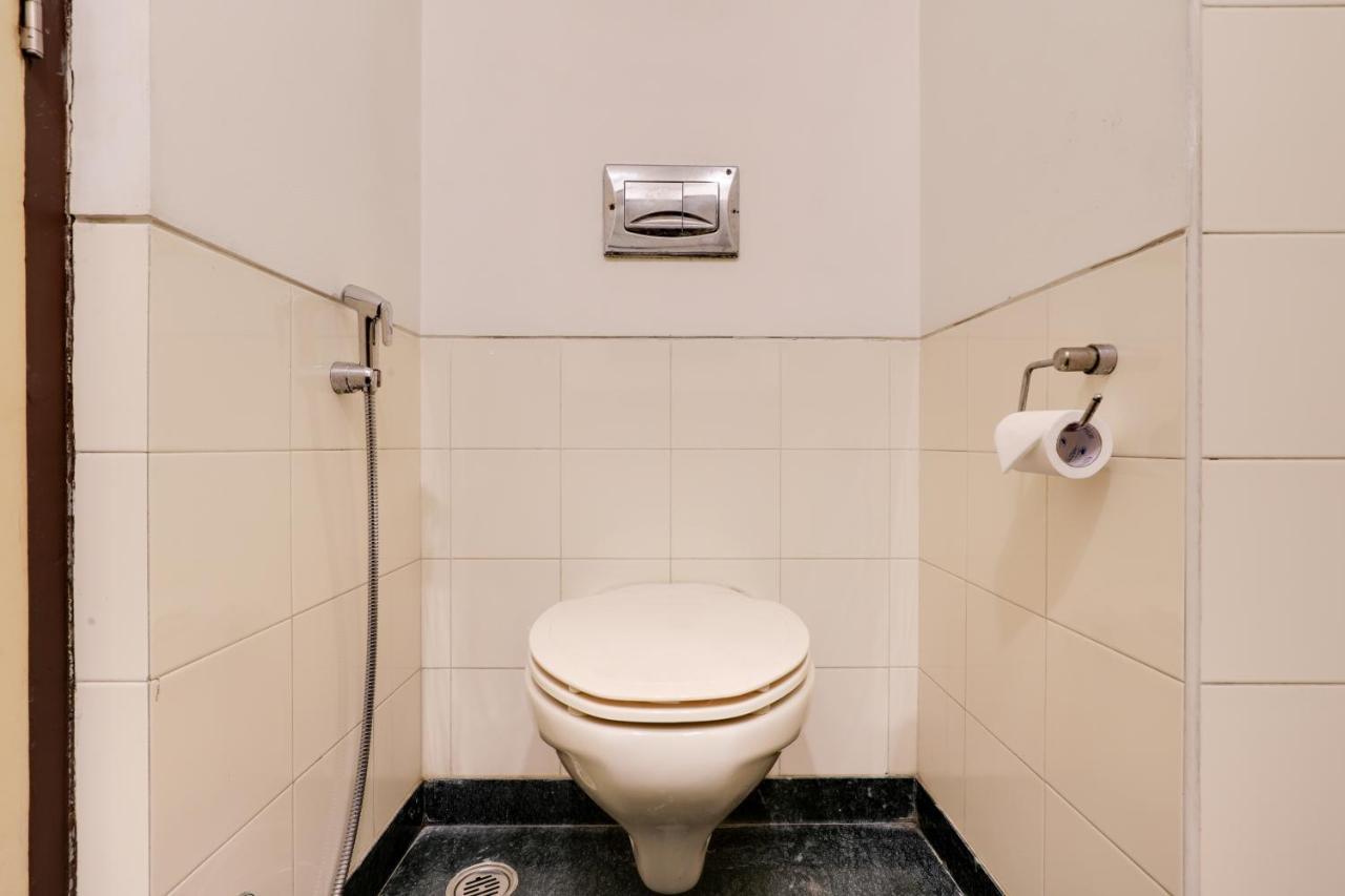 Red Fox By Lemon Tree Hotels, East 3*