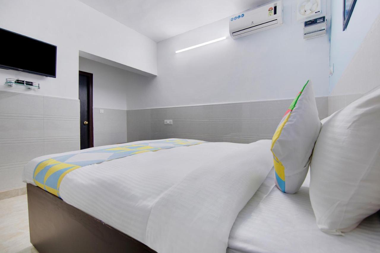 Oyo Elegant Studio Sarita Vihar Near Sarita Vihar Metro Station Apartment New Delhi