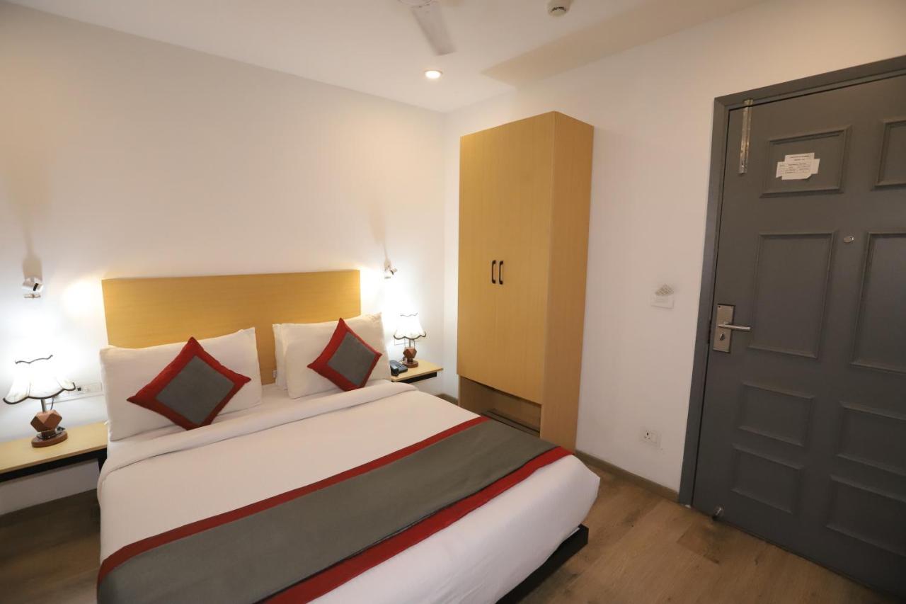 Ip Residency East Delhi Preet Vihar Couple Freindly Hotel