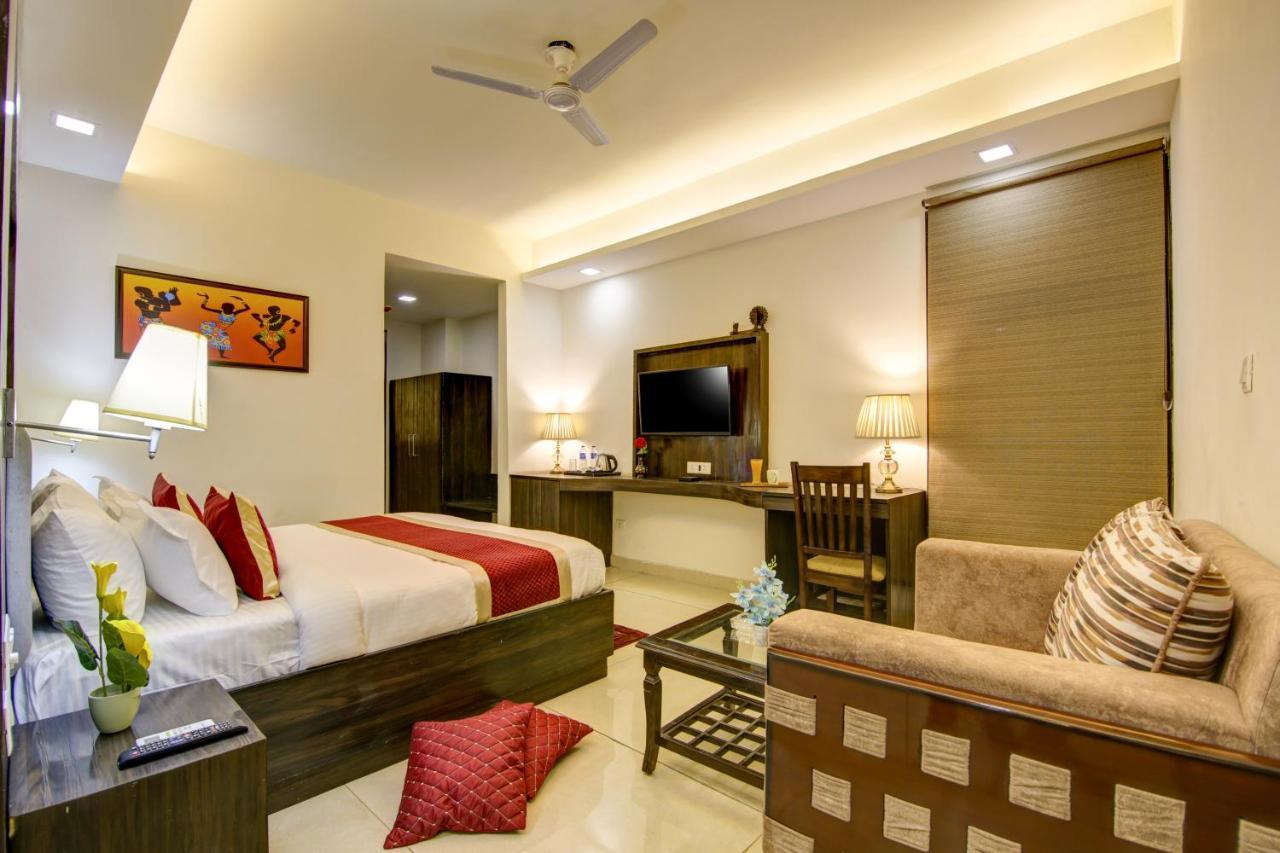 Hotel Park Tree Near Delhi Airport New Delhi