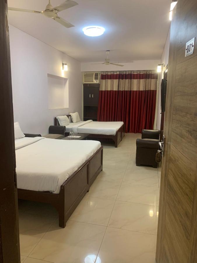 Ashu New Delhi