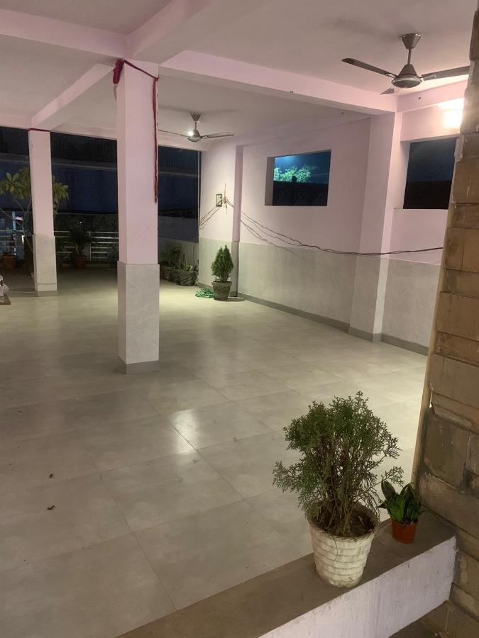 Hotel Ashu *