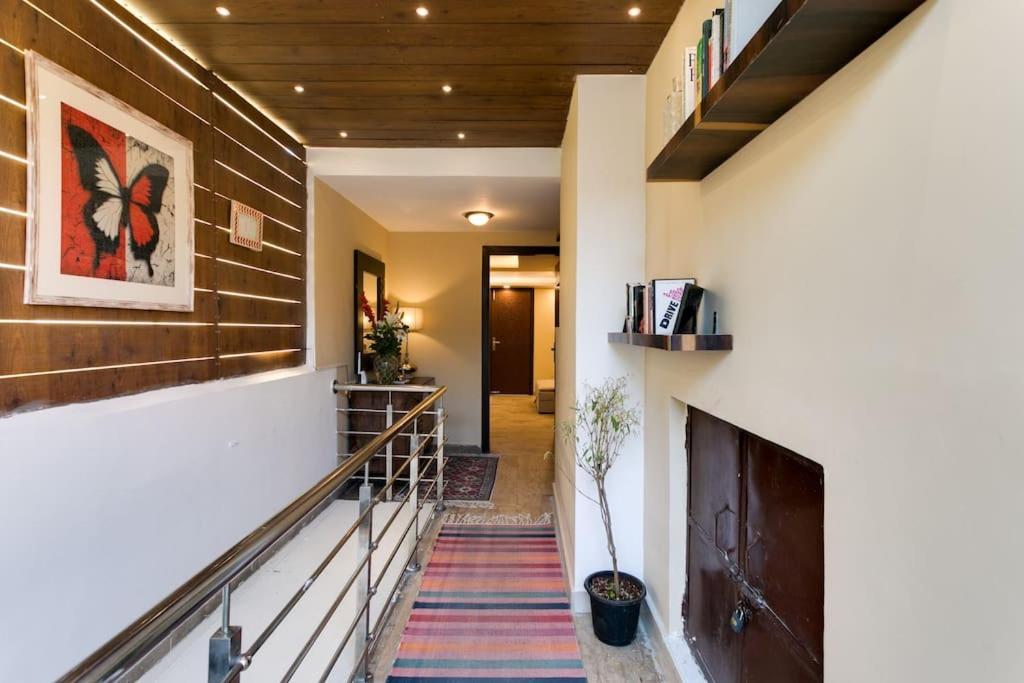 Jacuzzi, Stunning1br ,terrace, Location Holiday home *