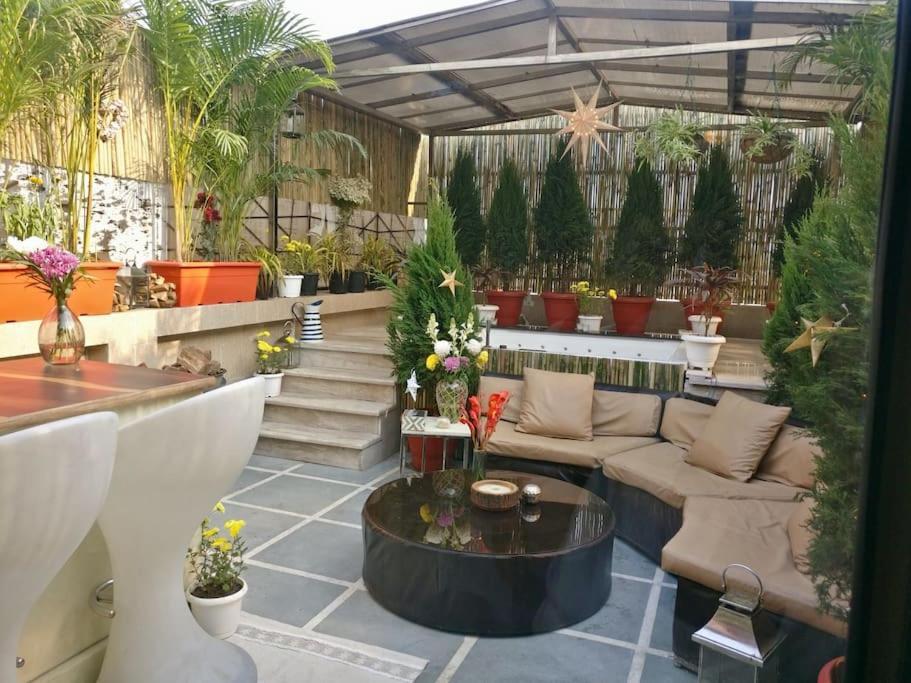 Holiday home Jacuzzi, Stunning1br ,terrace, Location