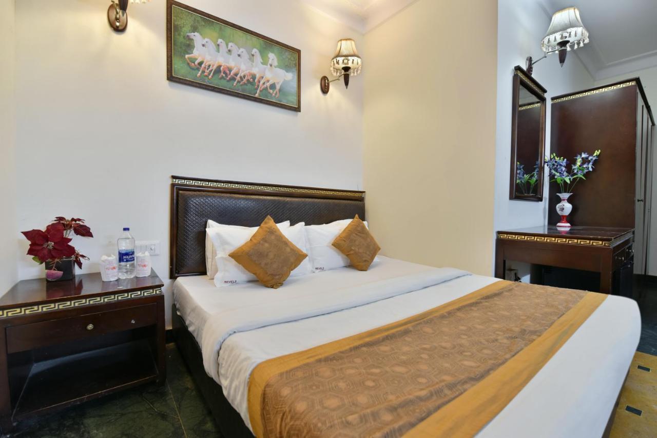 Hotel I & Revels Near Railway Station- By Ap Singh