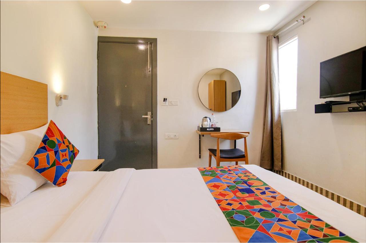 Fabhotel Chawla House Hotel