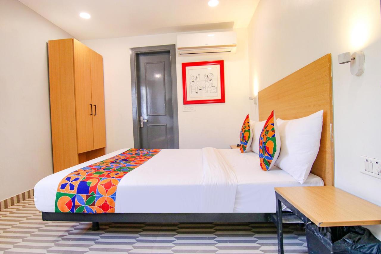 Hotel Fabhotel Chawla House New Delhi