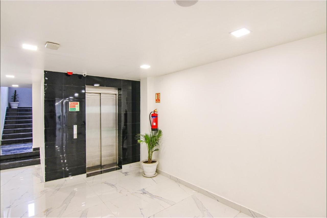 Fabhotel Chawla House Hotel