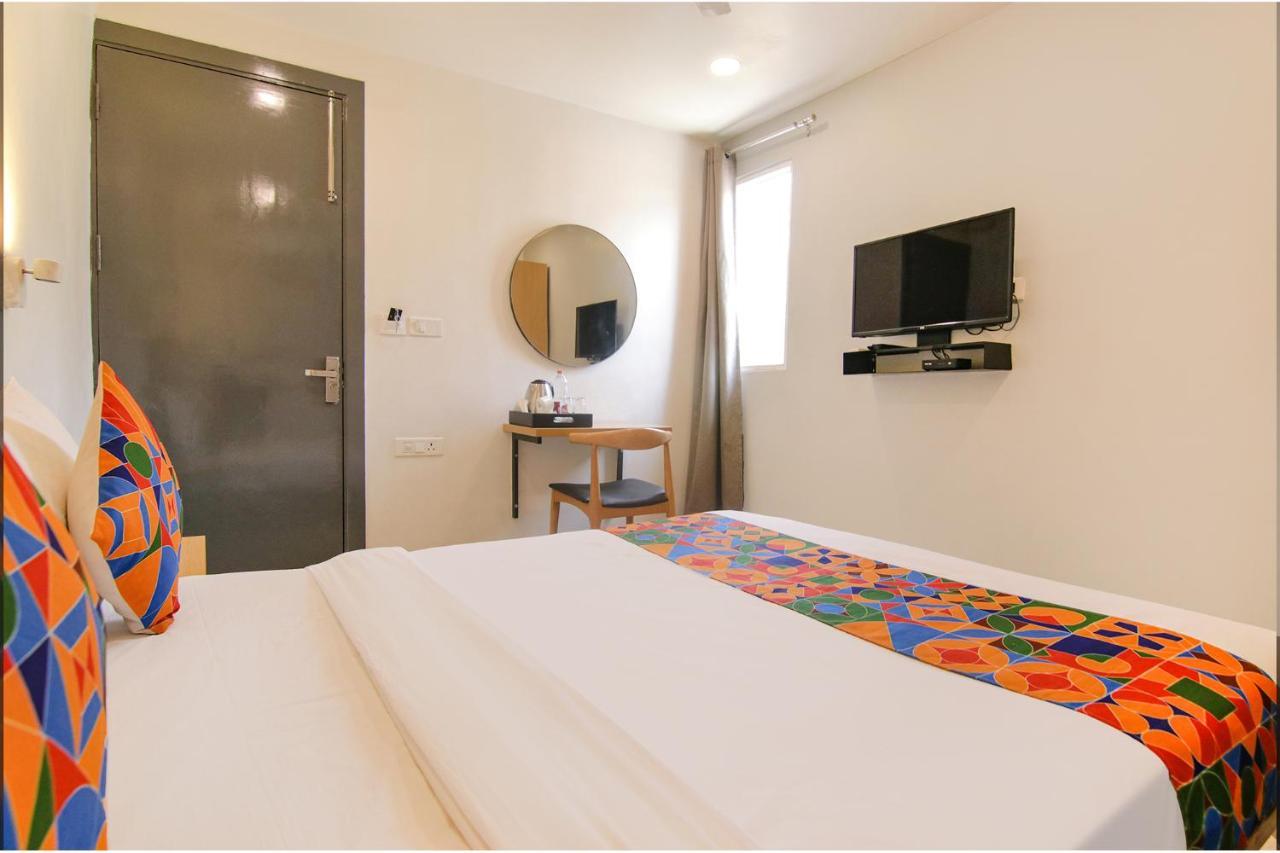 Hotel Fabhotel Chawla House