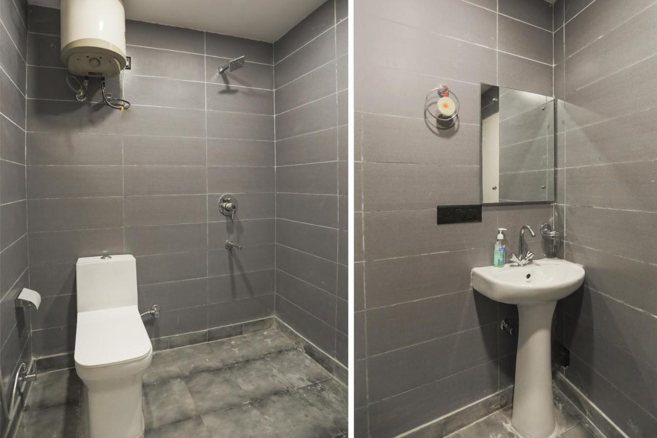 Hotel Townhouse 1142 Skyline 18 Near Palam Metro Station