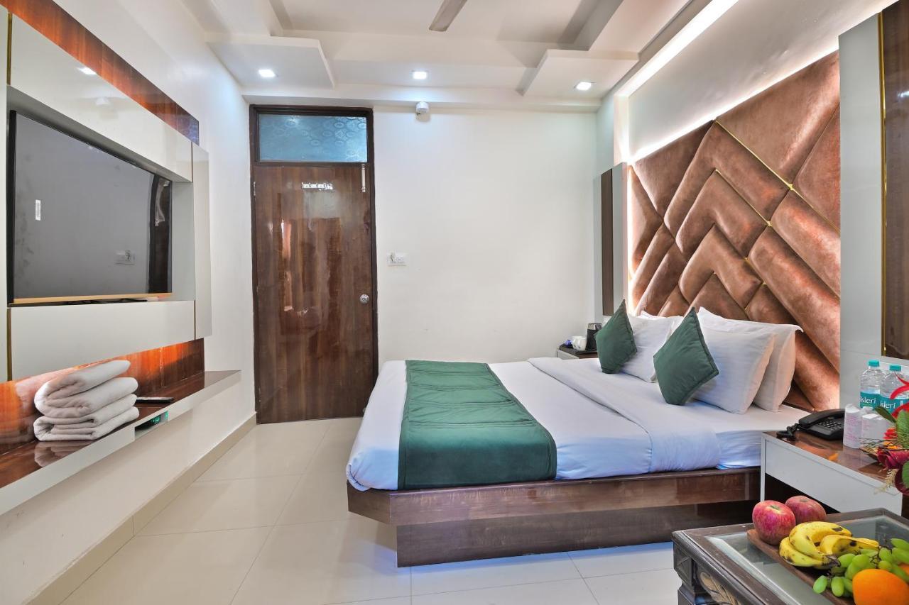Hotel Star - Budget Friendly 3*