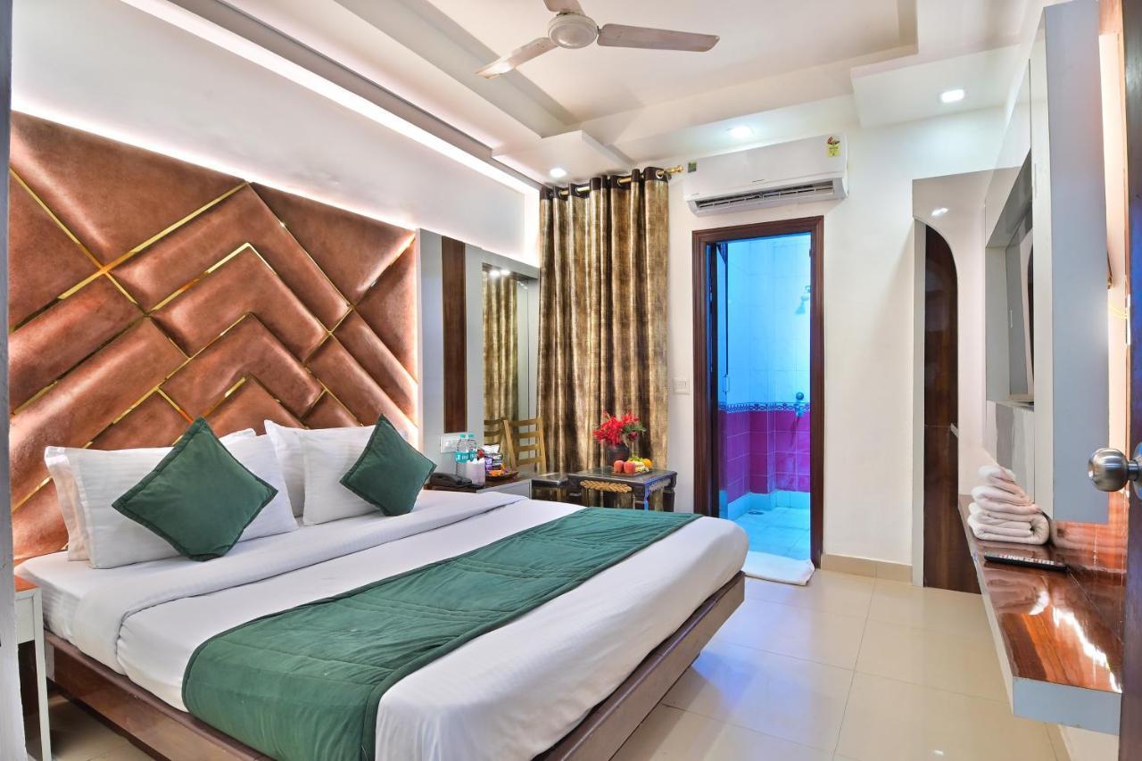 Hotel Star - Budget Friendly 3*