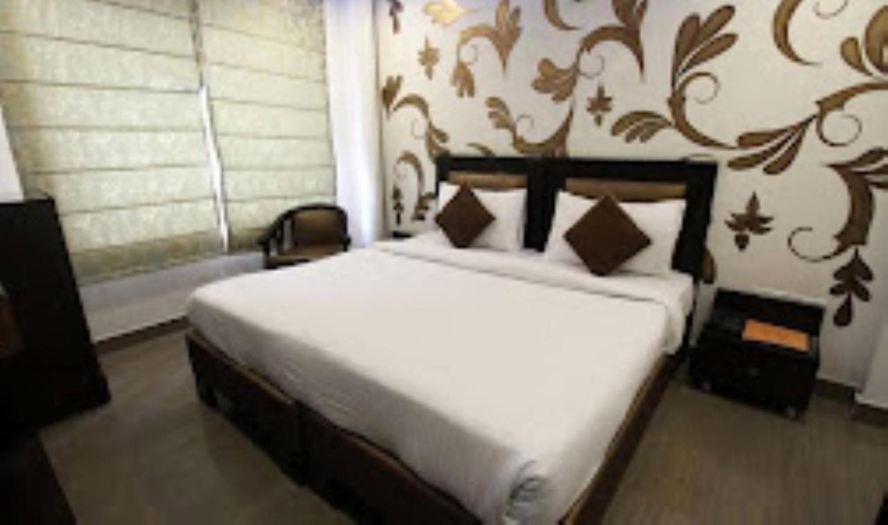 Fabhotel Rs Gera - Nr Nehru Place Market Nova Deli