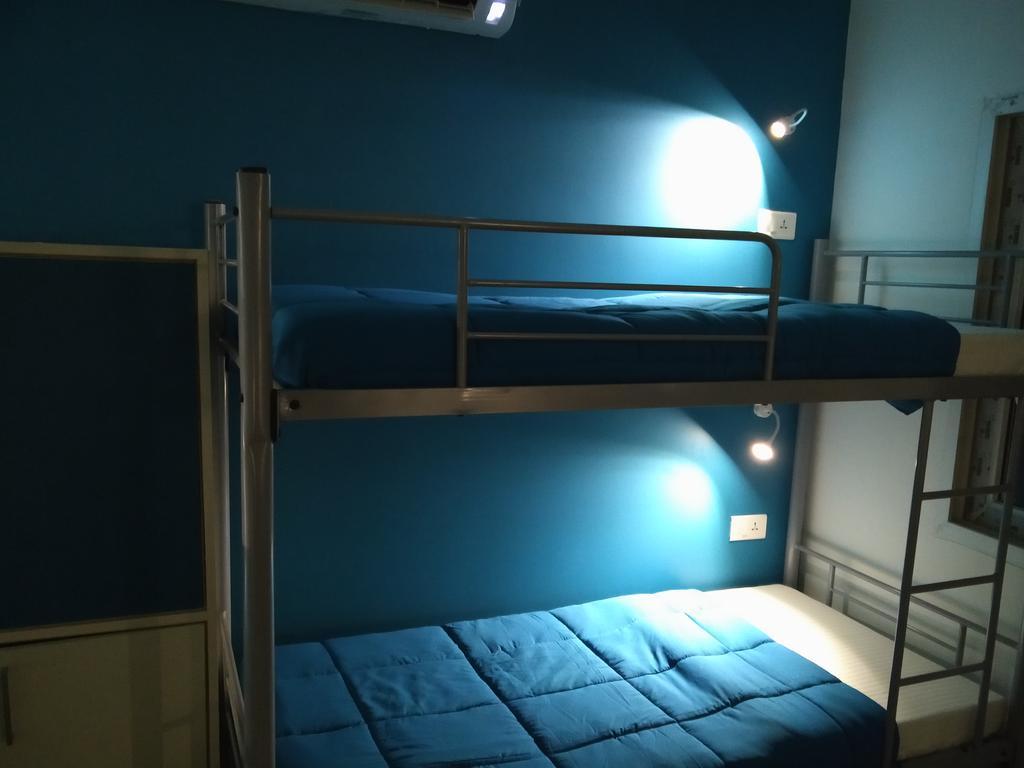 Joey's Delhi - 20 Mins From Railway Station Hostel New Delhi