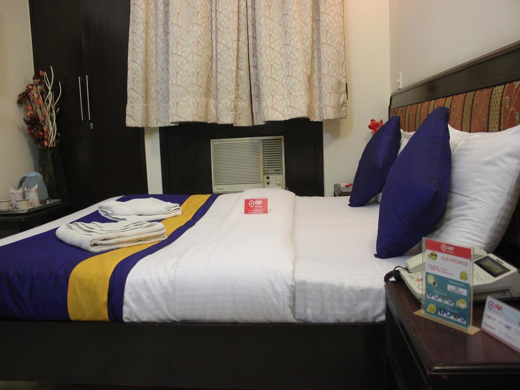 Hotel Oyo 518 Hotel Sundeep Inn New Delhi