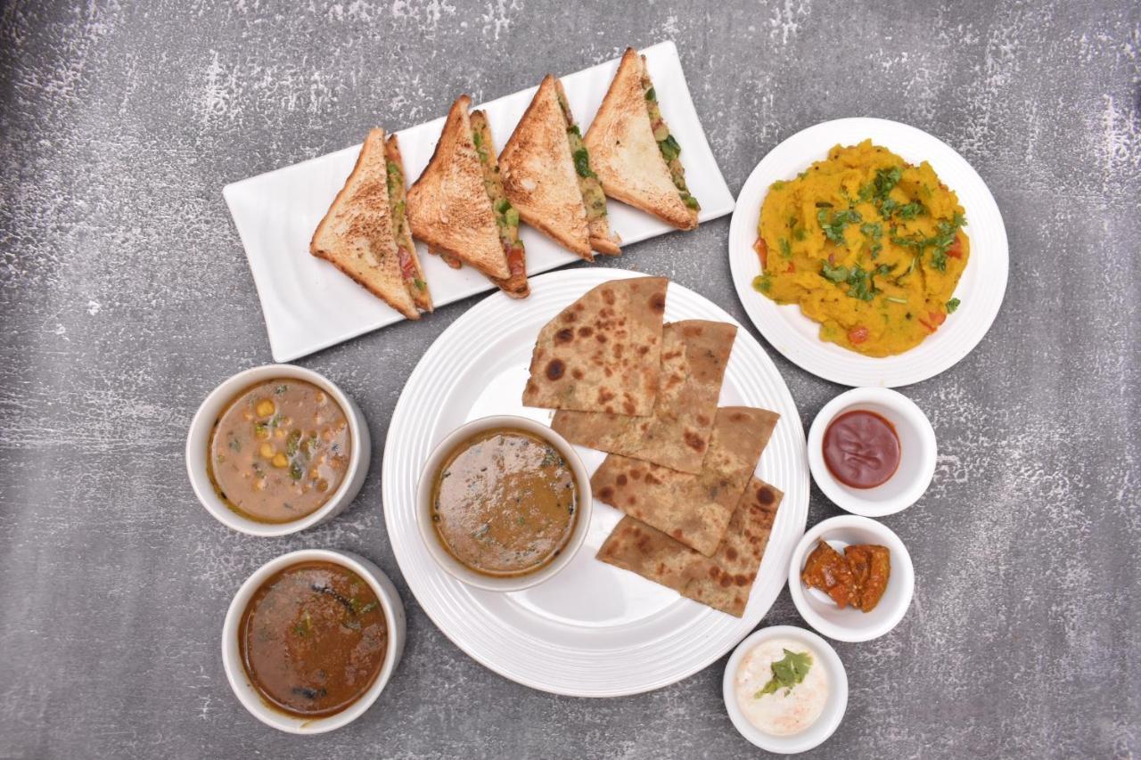 Bed And Chai - Boutique & Tours Guest house New Delhi