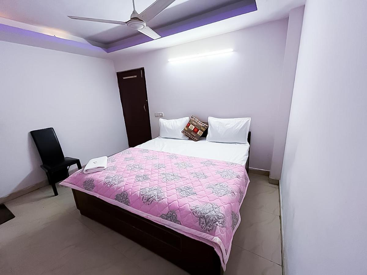 Hotel Blu Lagoon - Malviya Nagar