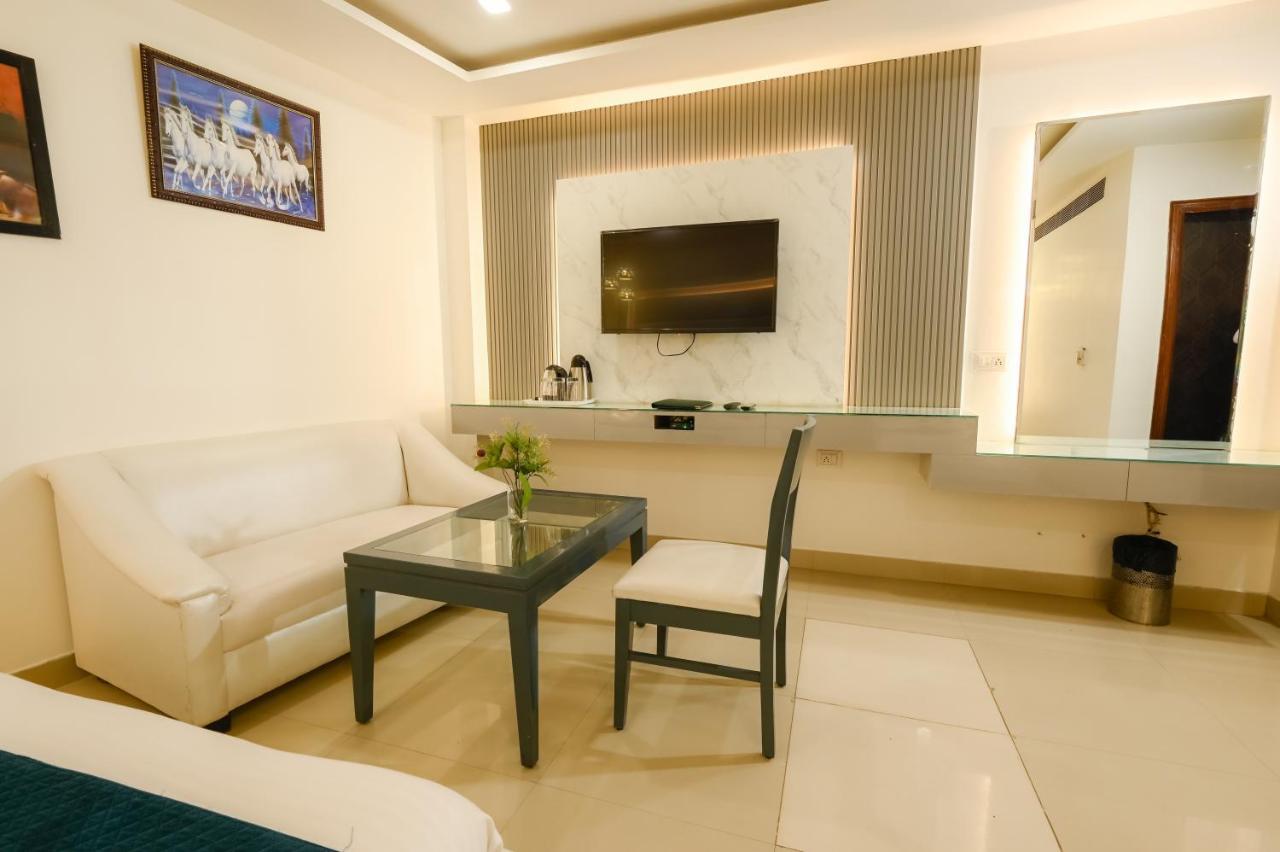 Krishna Deluxe-by Rcg New Delhi