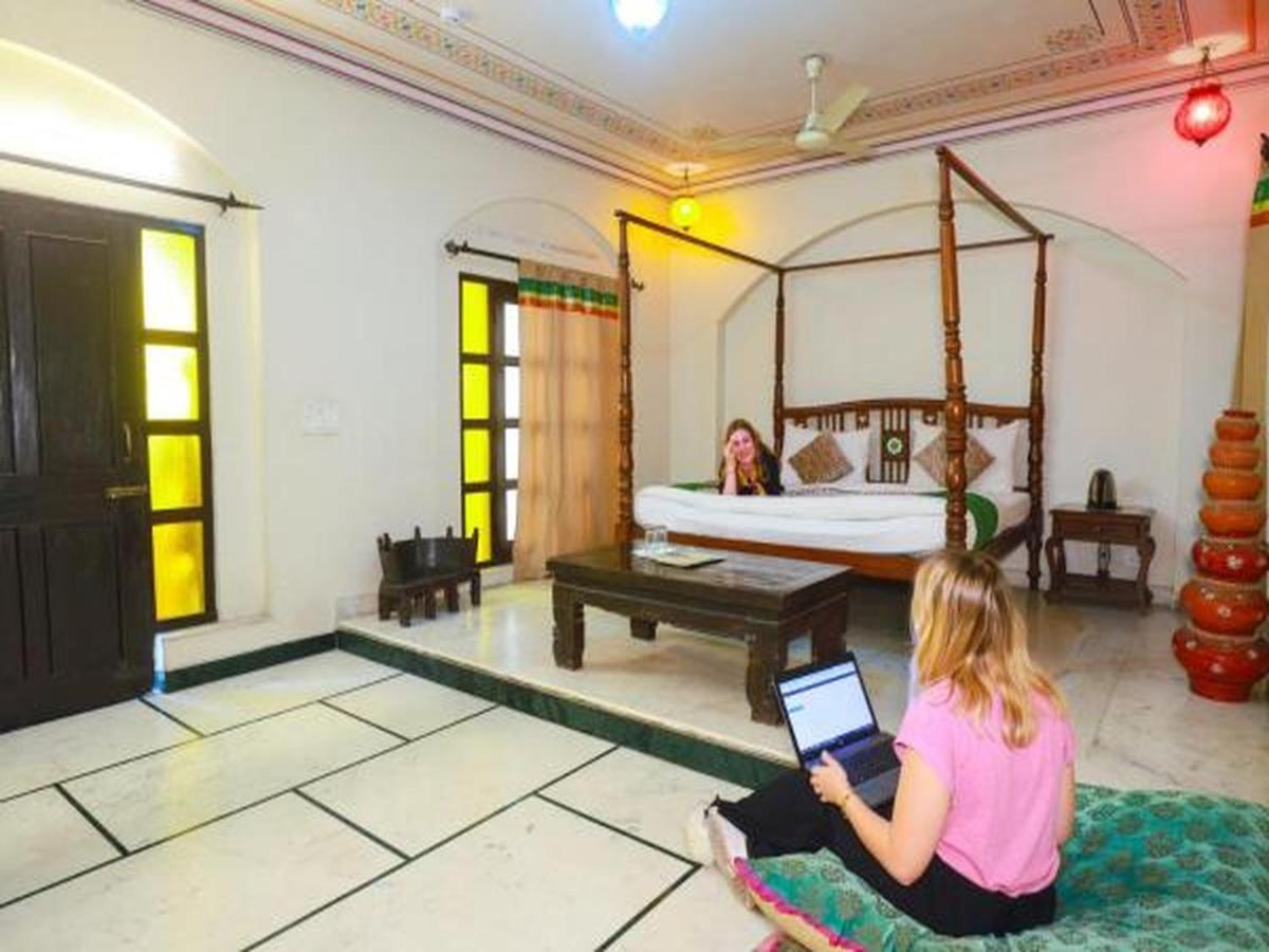Jyoti Mahal - A Heritage - New Delhi