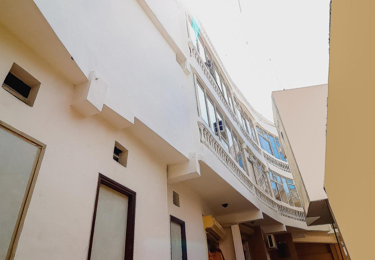 O Royal Orbit Near Delhi Airport 3* New Delhi
