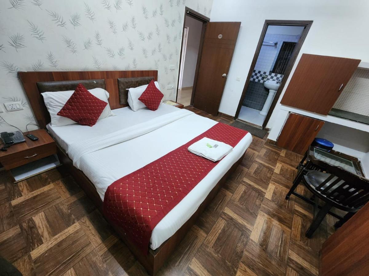 Clayton Near Igi Airport Delhi Hotel New Delhi