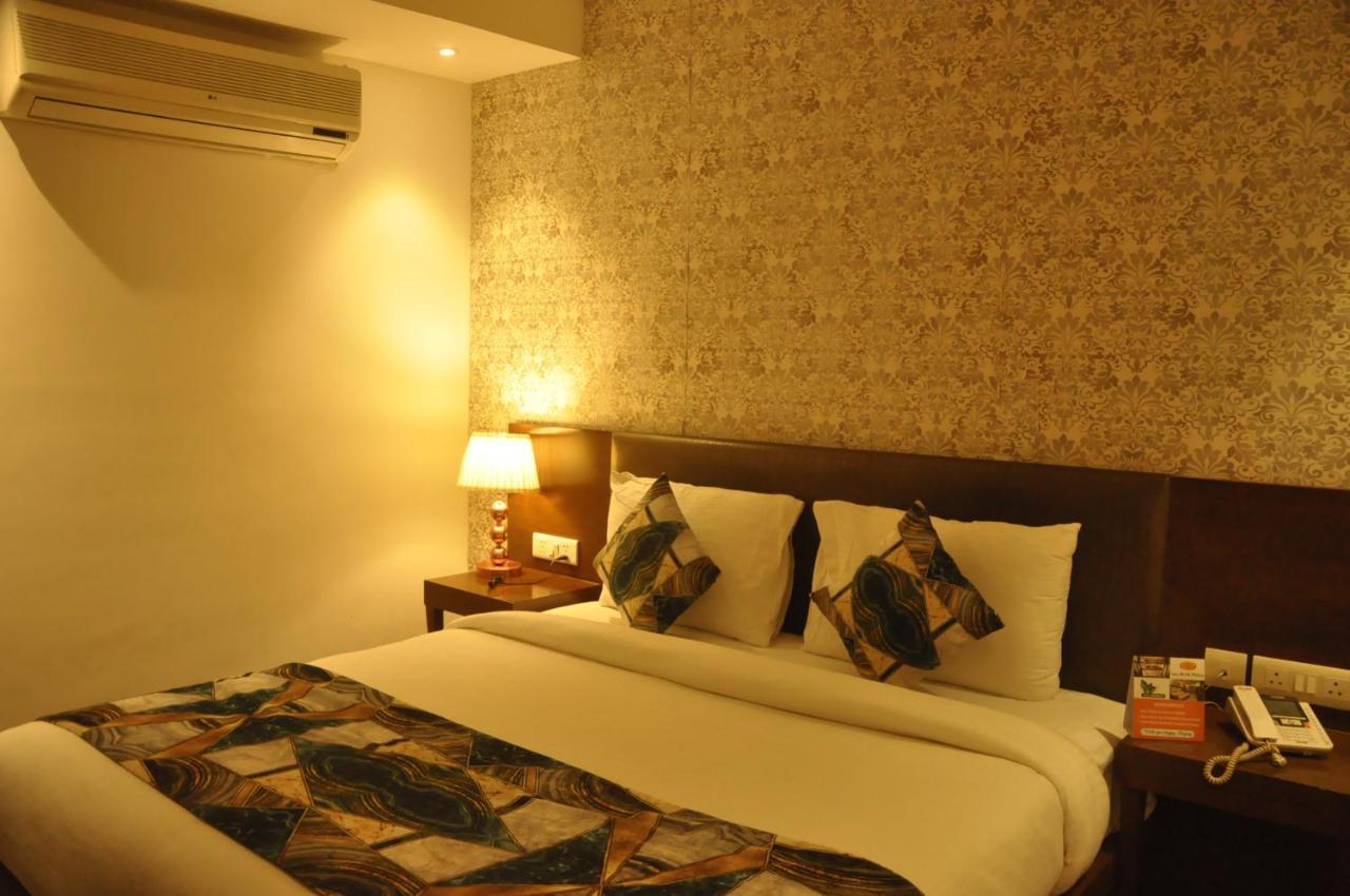Arch International Hotel New Delhi