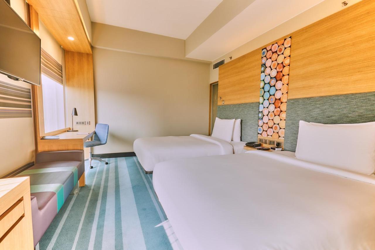Aloft Aerocity Hotel