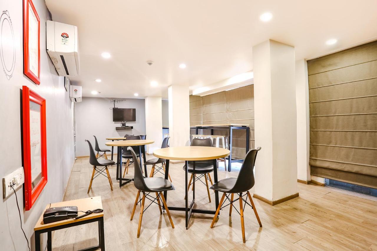 Hotel Fabexpress Pp Residency