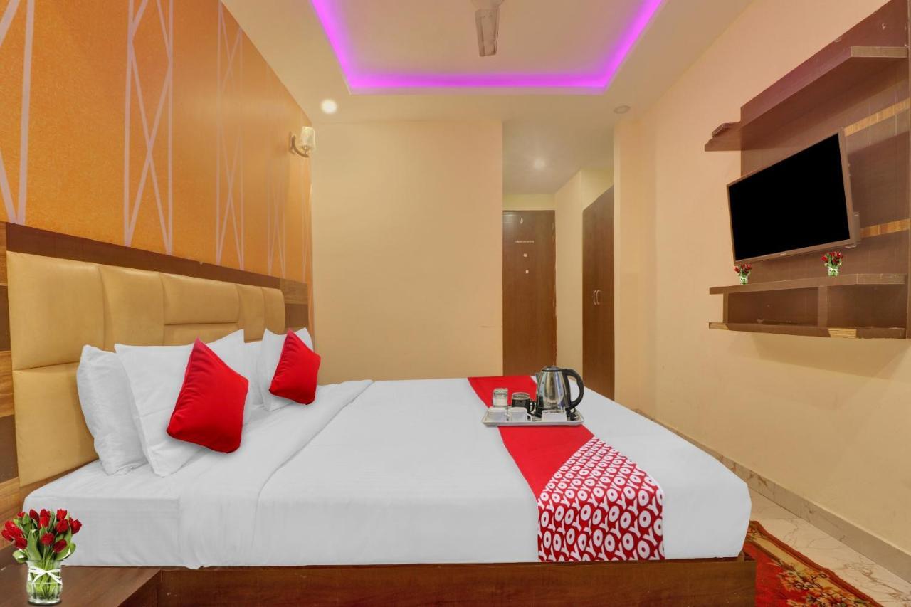 O Near Ambience Mall Hotel Nova Deli