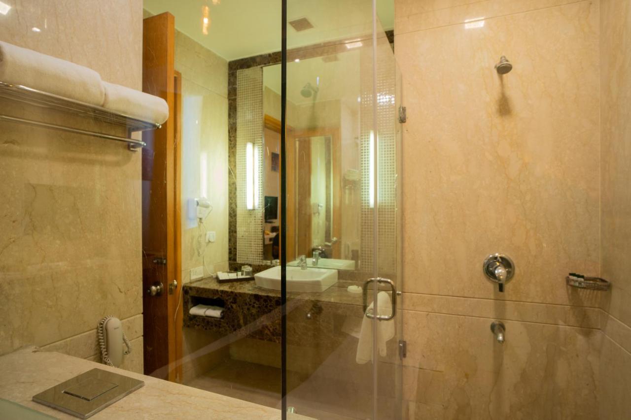 Hotel Opulent By Udman Chhattarpur New Delhi