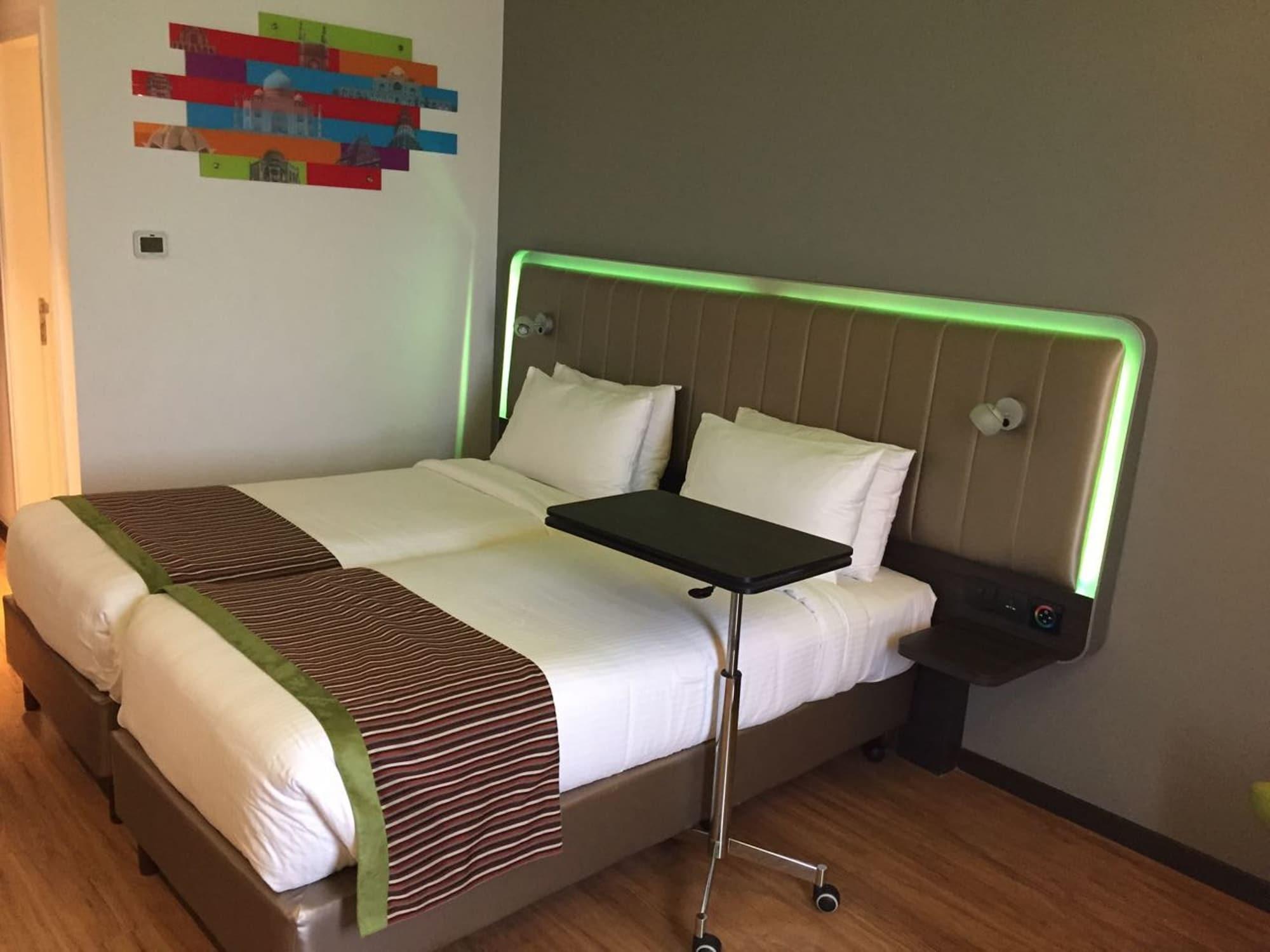 Hotel Park By Radisson,south Delhi 5*