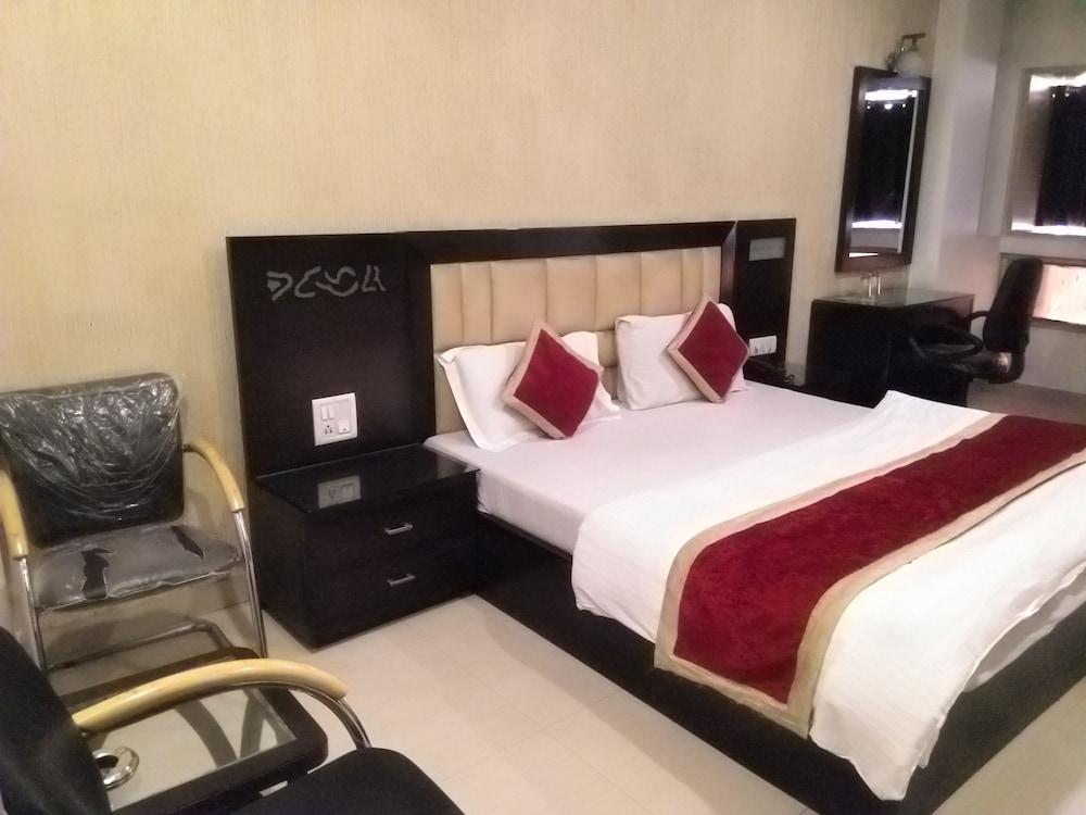 Hotel Arihant Inn-near Blk Hospital New Delhi