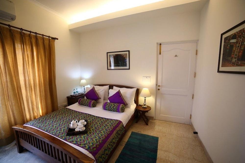 Colonel's Retreat Bed & Breakfast New Delhi