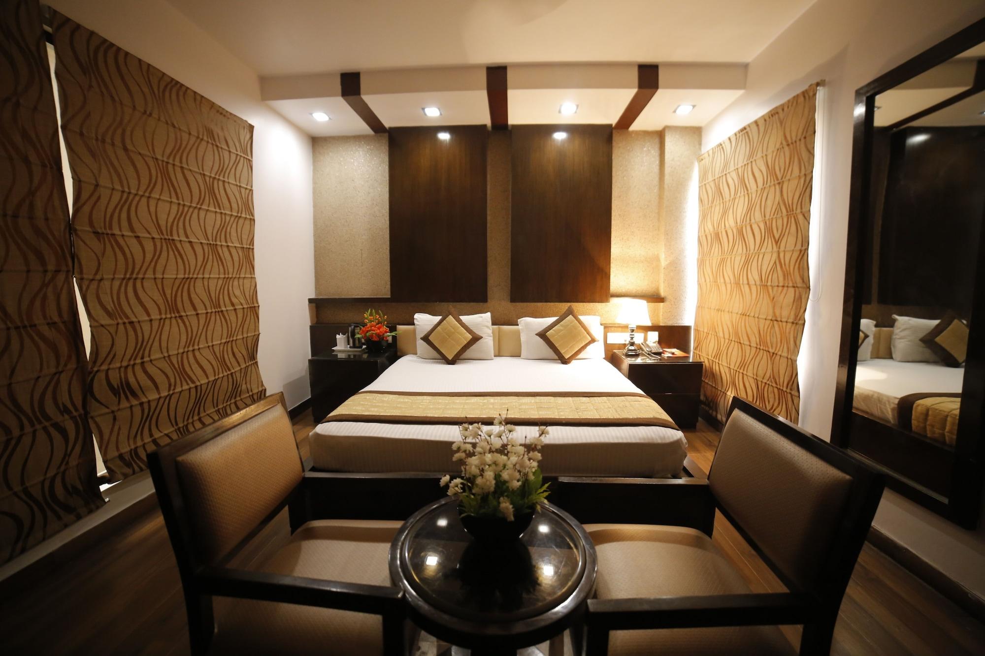 Hotel Pride, Karol Bagh 3*