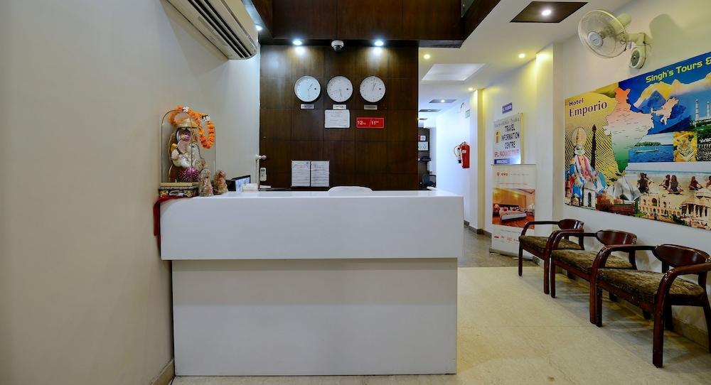 Emporio Near Railway Station Hotel 3*