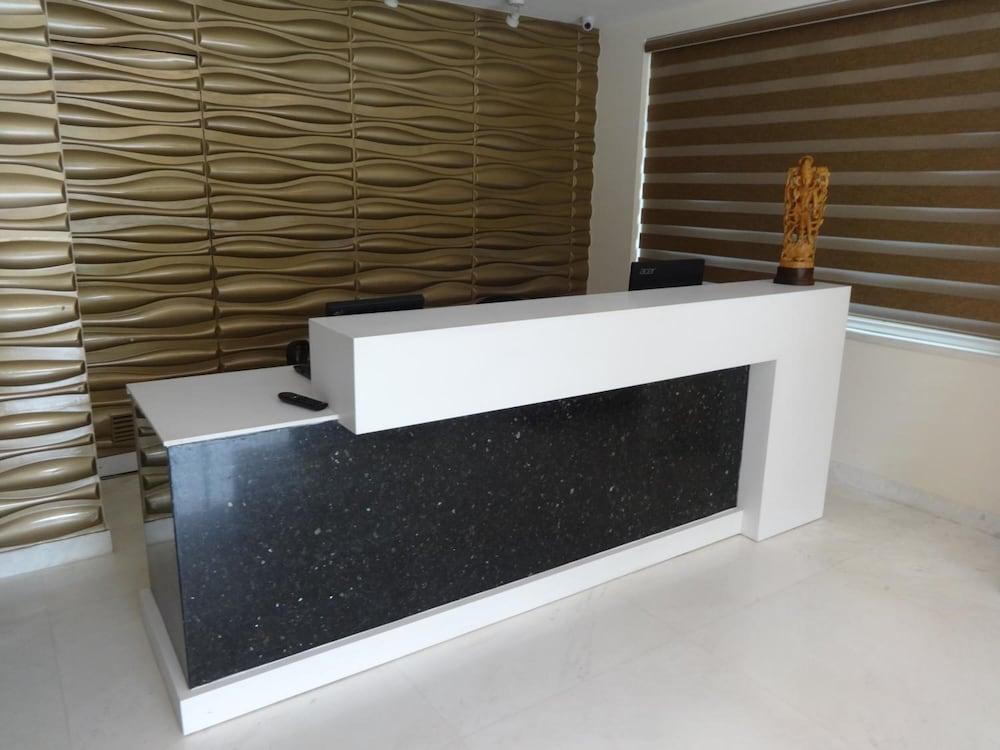 The Pamposh Hotel New Delhi