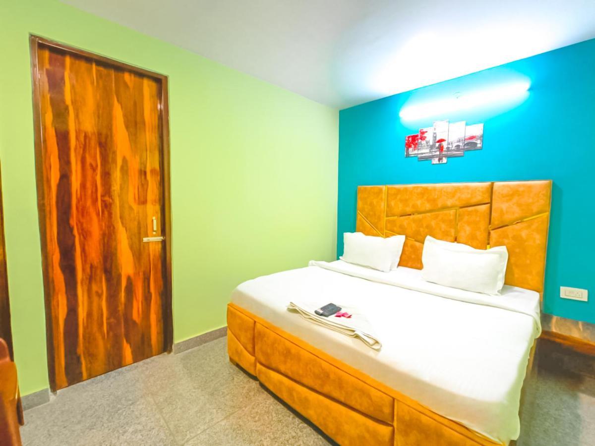 Park - Adarsh Nagar Hotel 3*